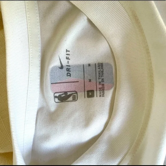 Dallas Mavericks NBA Official Tee Shirt White and Gold Medium - Picture 5 of 7